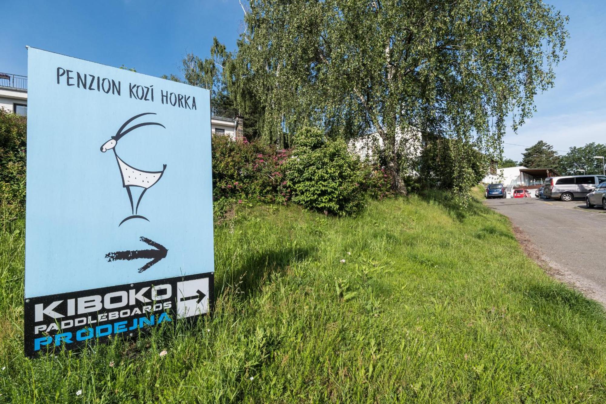 Penzion Kozi Horka U Brnenske Prehrady Brno Buitenkant foto