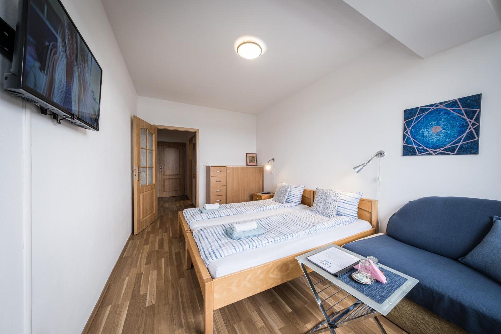 Penzion Kozi Horka U Brnenske Prehrady Brno Buitenkant foto