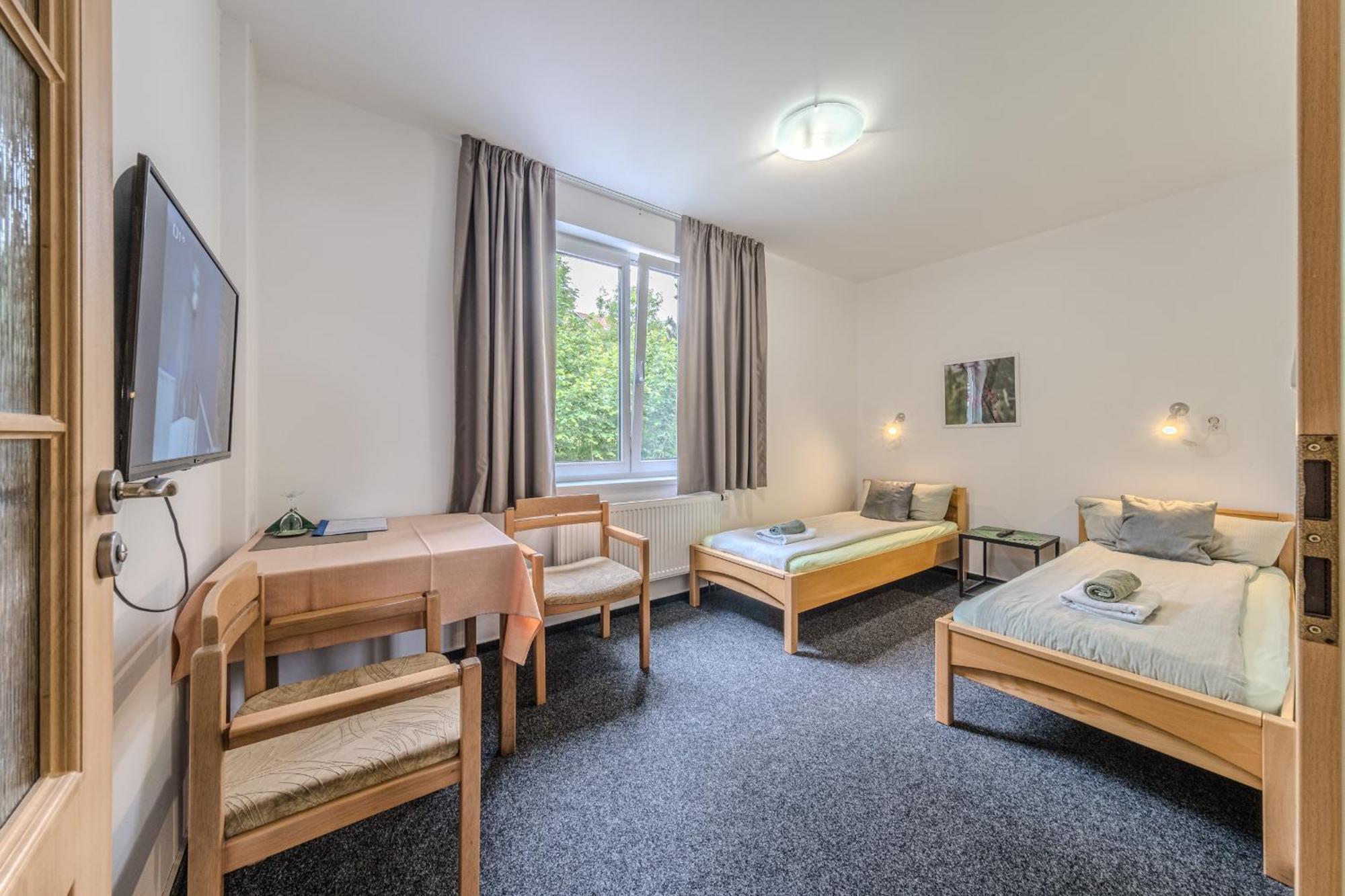 Penzion Kozi Horka U Brnenske Prehrady Brno Buitenkant foto
