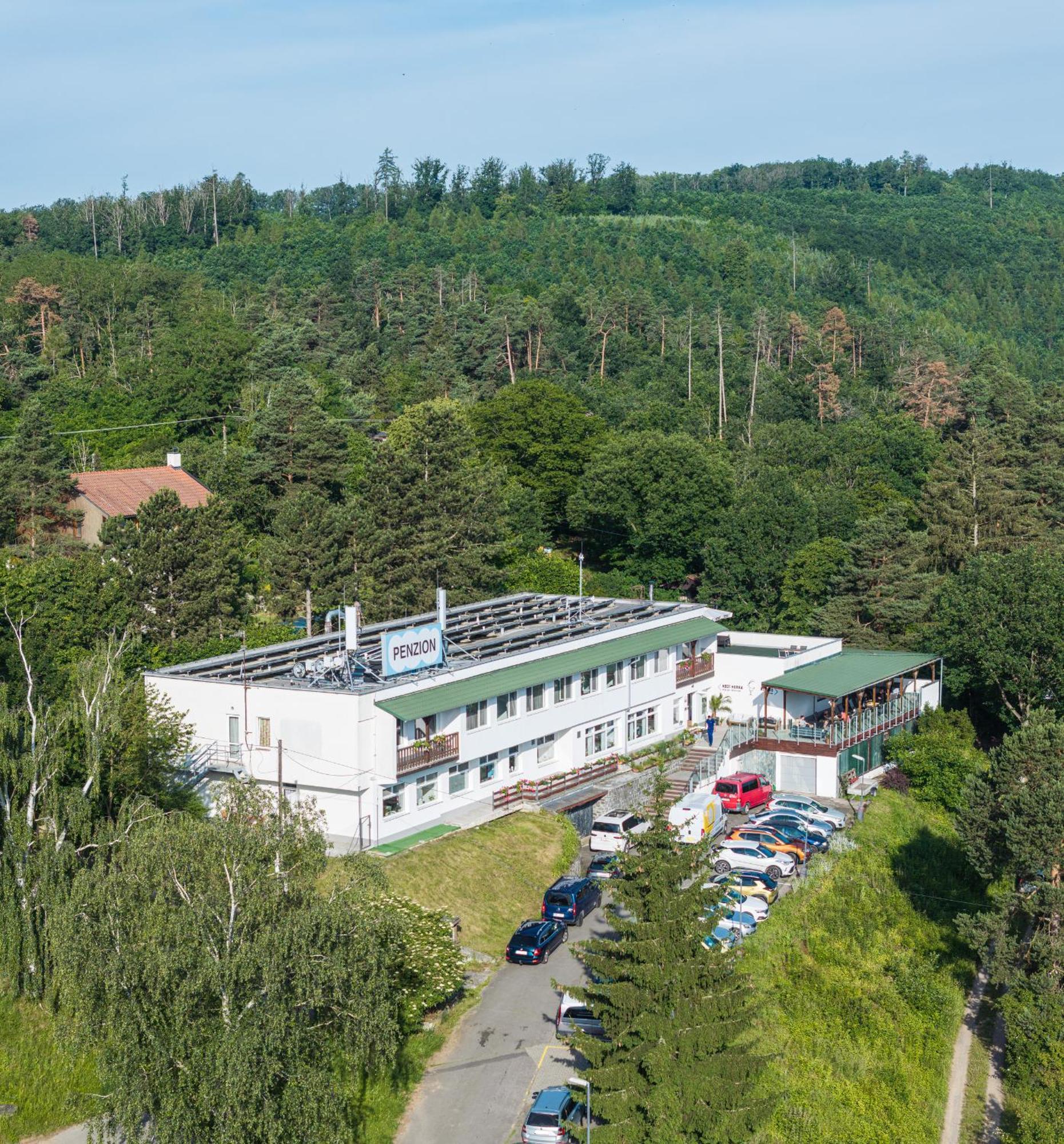 Penzion Kozi Horka U Brnenske Prehrady Brno Buitenkant foto