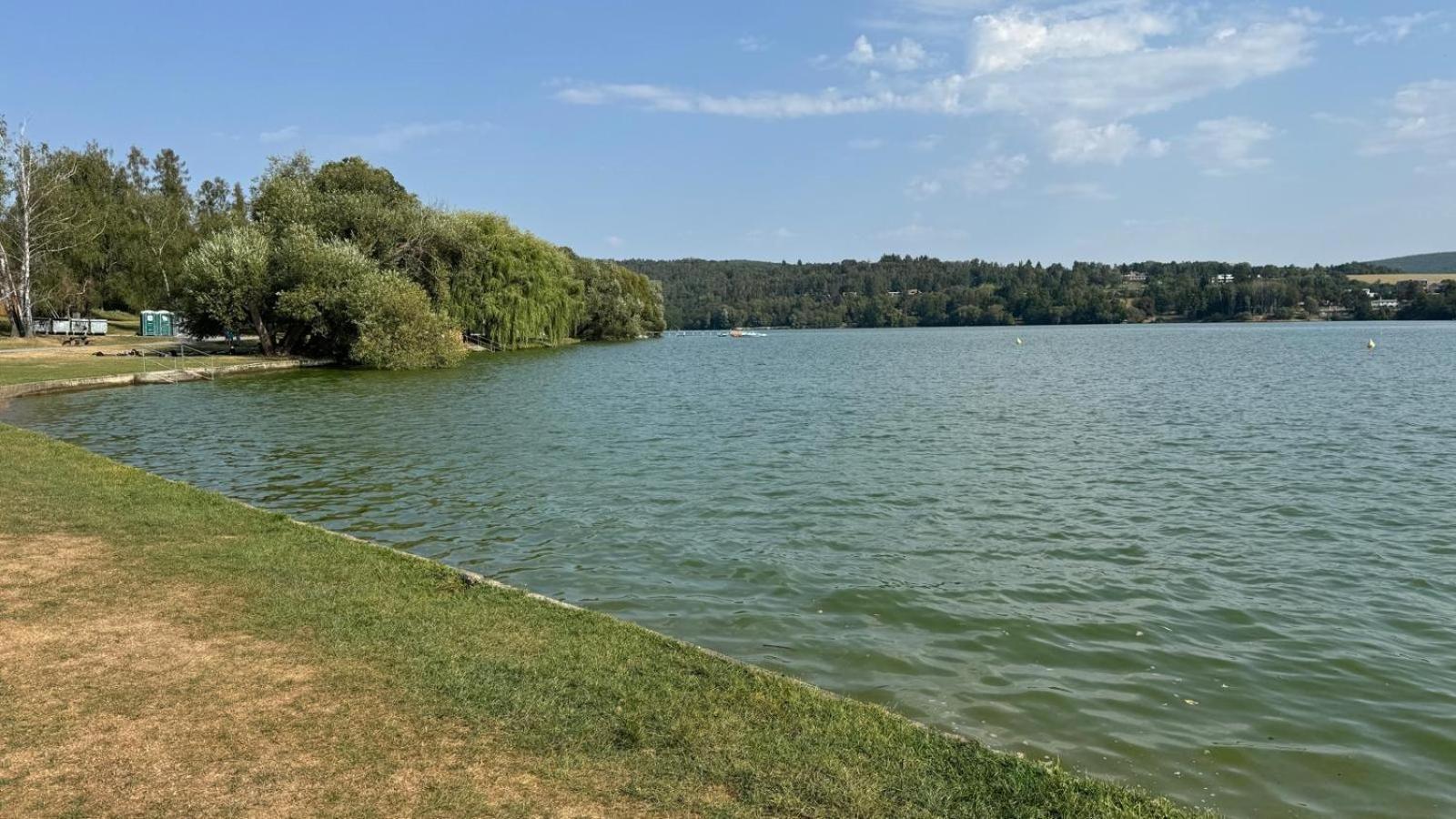 Penzion Kozi Horka U Brnenske Prehrady Brno Buitenkant foto